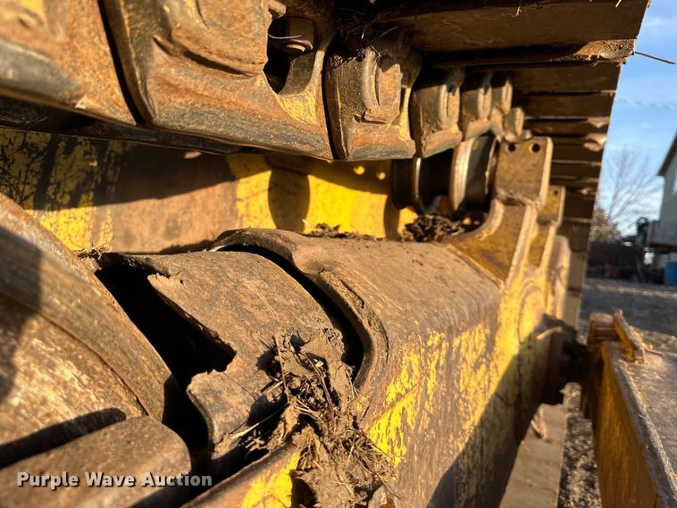 image for item DQ6419 1993 Komatsu D65EX-12 dozer