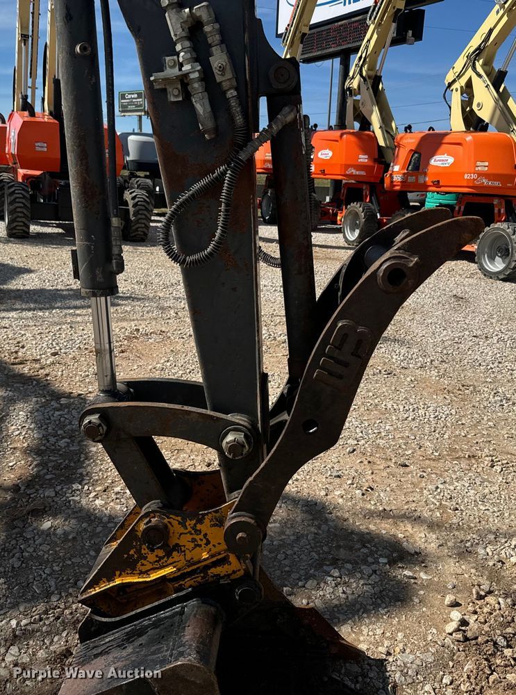 image for item DQ6754 2018 IHI 45V4-F mini excavator