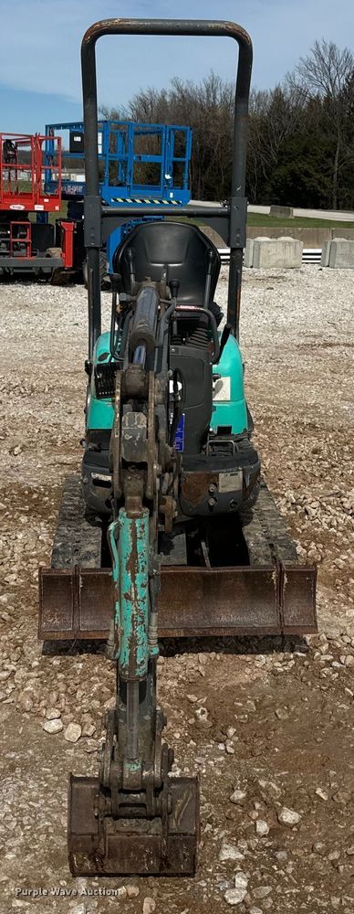 image for item DQ6755 2014 IHI 9VX mini excavator