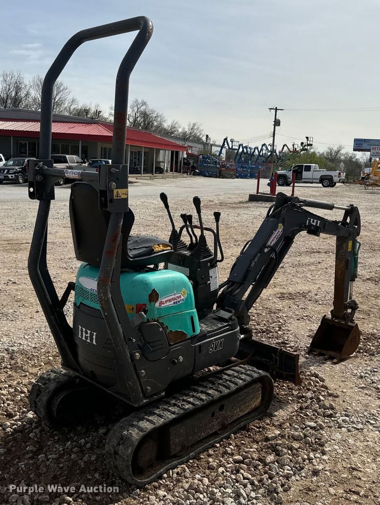 image for item DQ6755 2014 IHI 9VX mini excavator