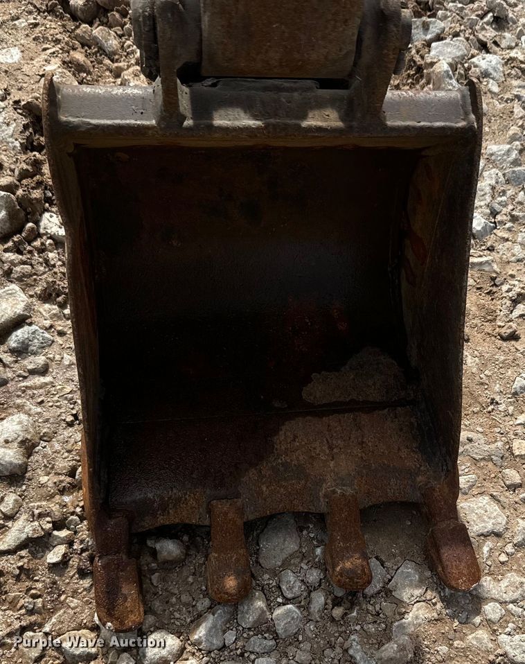 image for item DQ6755 2014 IHI 9VX mini excavator