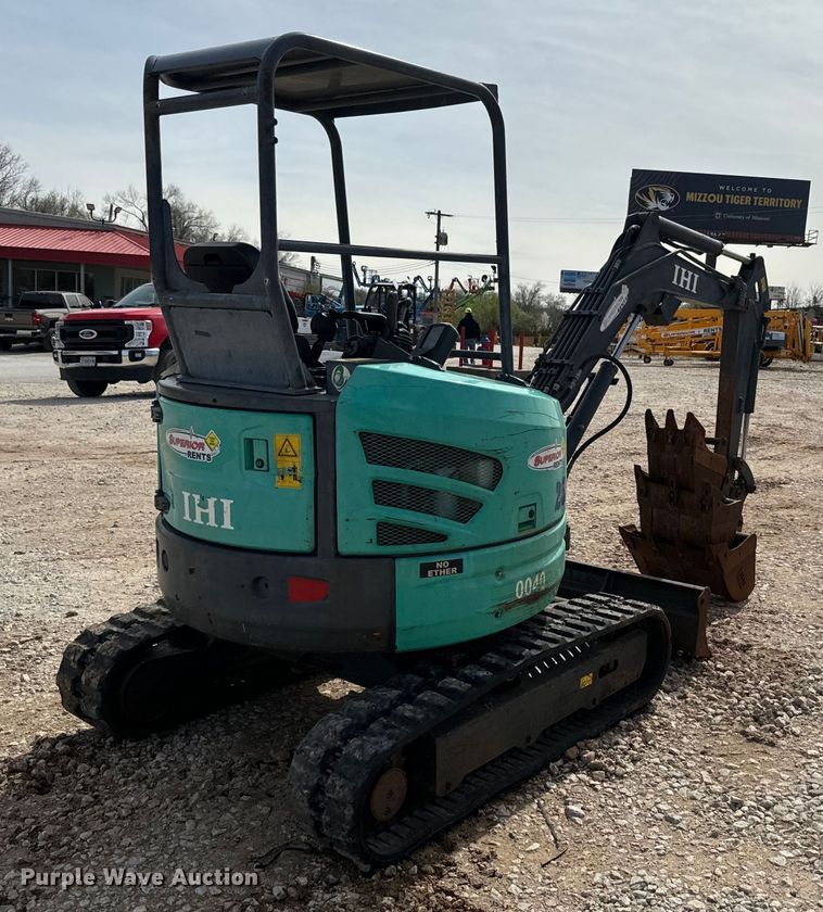 image for item DQ6756 2016 IHI 25V4-F mini excavator