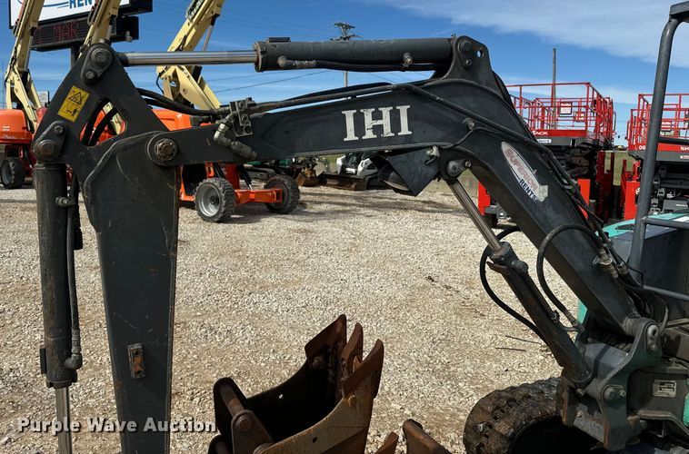 image for item DQ6756 2016 IHI 25V4-F mini excavator