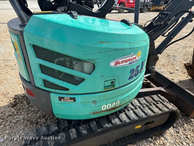 image for item DQ6756 2016 IHI 25V4-F mini excavator