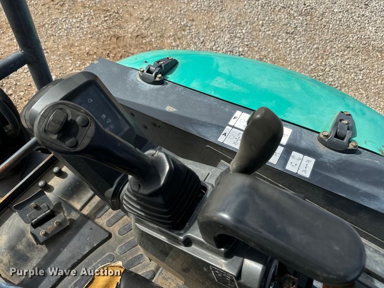 image for item DQ6756 2016 IHI 25V4-F mini excavator