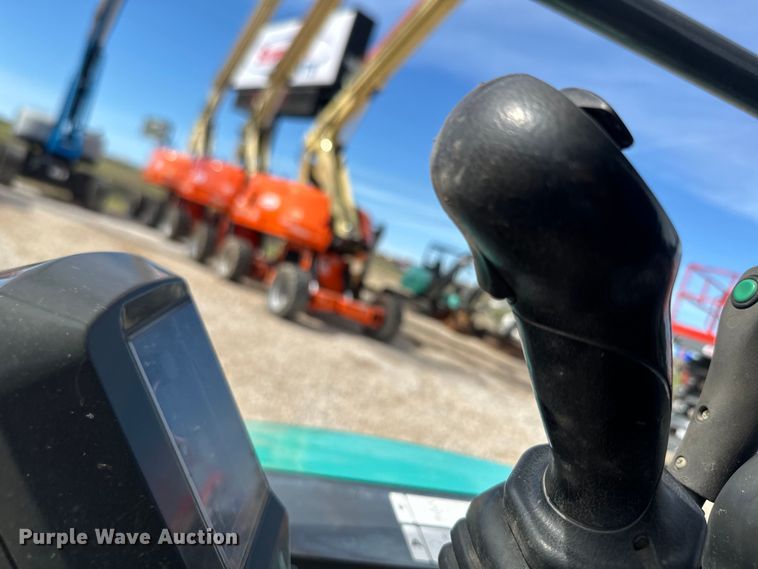 image for item DQ6756 2016 IHI 25V4-F mini excavator