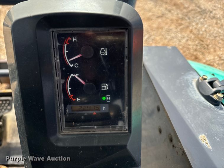 image for item DQ6756 2016 IHI 25V4-F mini excavator