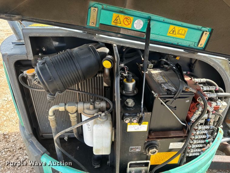 image for item DQ6756 2016 IHI 25V4-F mini excavator