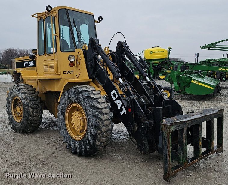 image for item DQ8572 1989 Caterpillar IT18B wheel loader