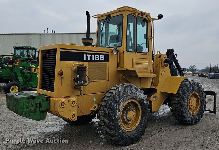 image for item DQ8572 1989 Caterpillar IT18B wheel loader