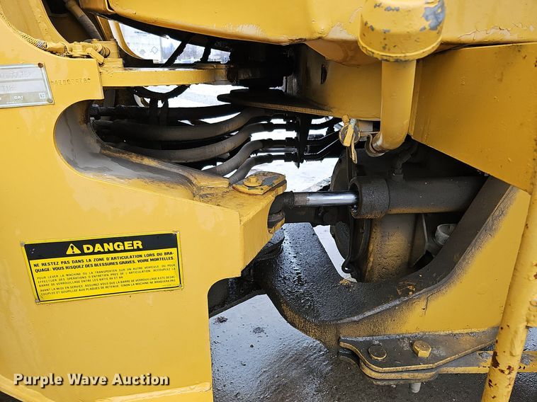 image for item DQ8572 1989 Caterpillar IT18B wheel loader