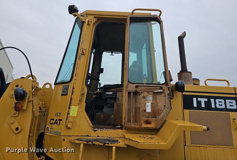 image for item DQ8572 1989 Caterpillar IT18B wheel loader