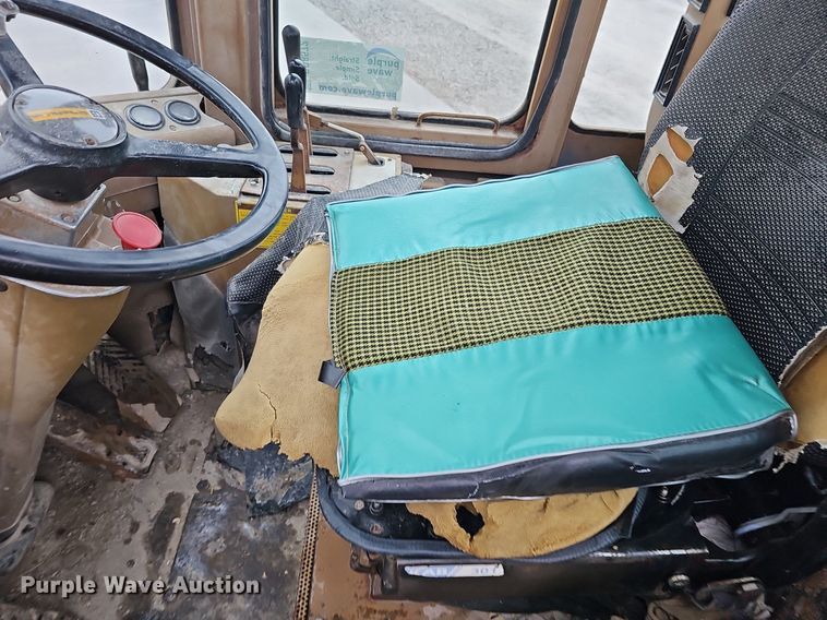 image for item DQ8572 1989 Caterpillar IT18B wheel loader