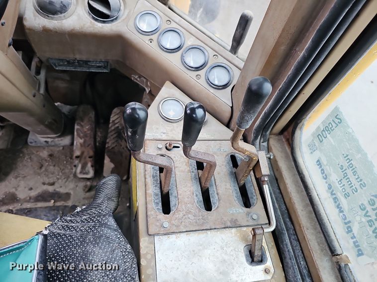 image for item DQ8572 1989 Caterpillar IT18B wheel loader