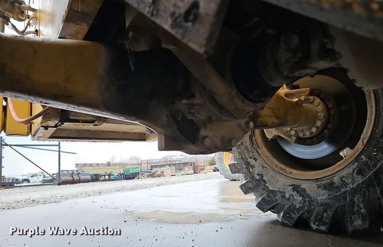 image for item DQ8572 1989 Caterpillar IT18B wheel loader