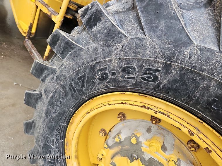 image for item DQ8572 1989 Caterpillar IT18B wheel loader