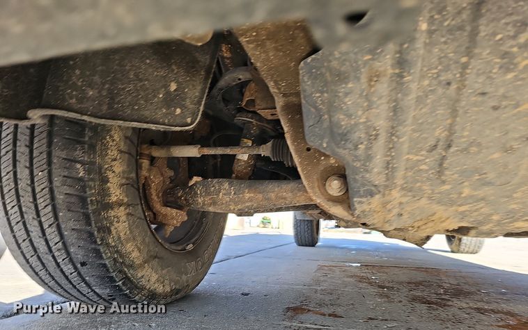 image for item DQ8576 2017 Chevrolet Silverado 1500 pickup truck