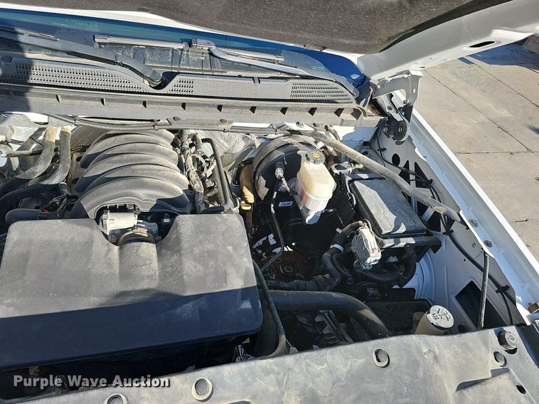 image for item DQ8576 2017 Chevrolet Silverado 1500 pickup truck