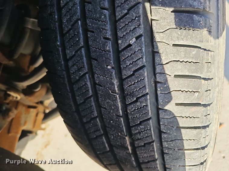 image for item DQ8576 2017 Chevrolet Silverado 1500 pickup truck