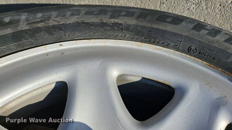 image for item DQ8576 2017 Chevrolet Silverado 1500 pickup truck