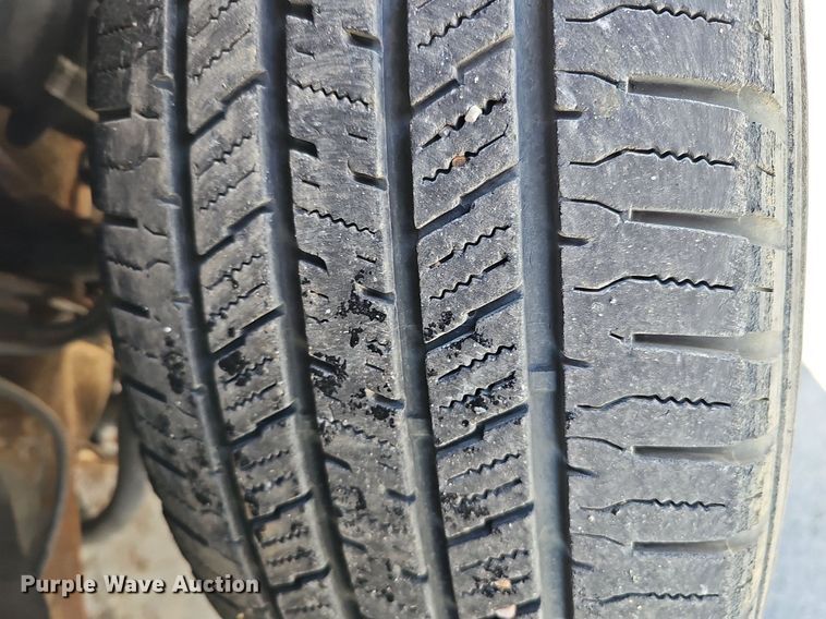 image for item DQ8576 2017 Chevrolet Silverado 1500 pickup truck