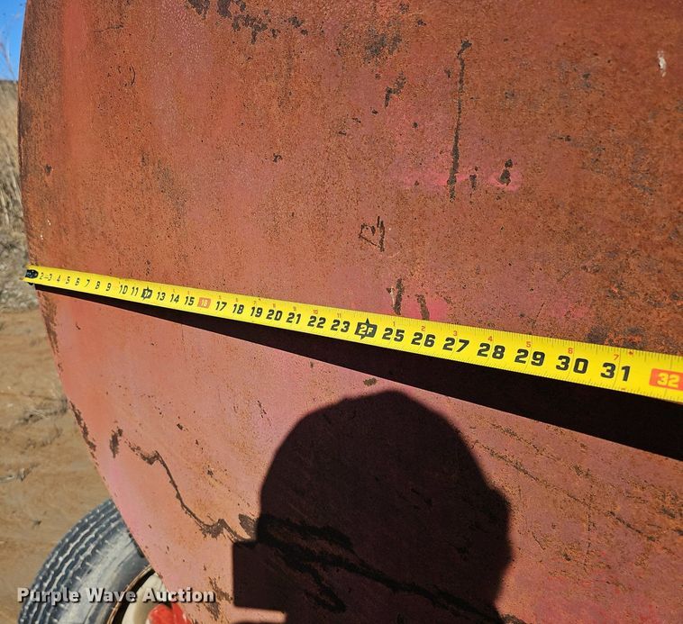 image for item DQ8579 Electric Wheel Company 5026-C fuel tank