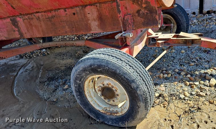 image for item DQ8579 Electric Wheel Company 5026-C fuel tank