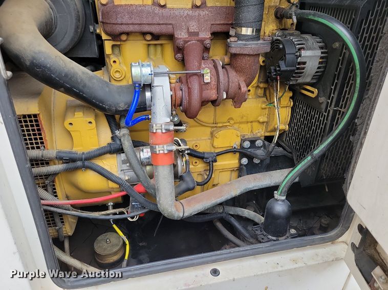 image for item DR7886 2006 Caterpillar  XQ80-2 generator