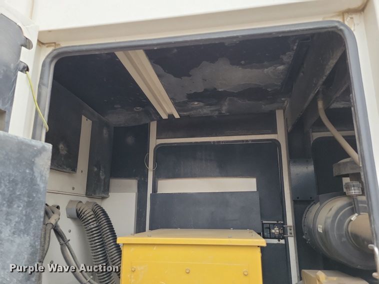 image for item DR7886 2006 Caterpillar  XQ80-2 generator