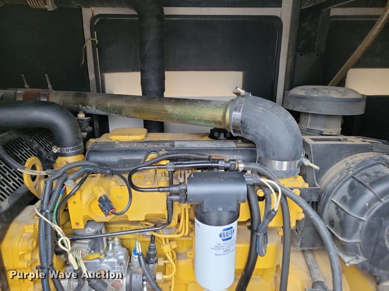 image for item DR7886 2006 Caterpillar  XQ80-2 generator