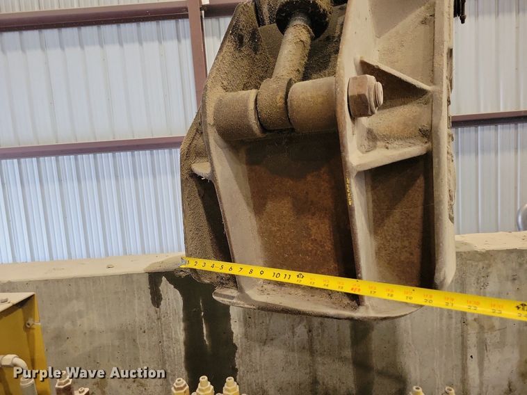 image for item DR7887 Builtrite 1300SE material handler crane