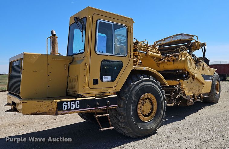 image for item DR8537 1988 Caterpillar  615C conventional scraper 