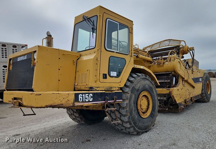 image for item DR8537 1988 Caterpillar  615C conventional scraper 
