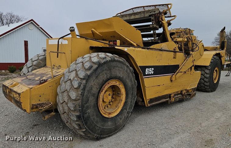 image for item DR8537 1988 Caterpillar  615C conventional scraper 