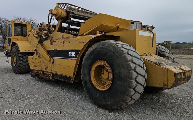 image for item DR8537 1988 Caterpillar  615C conventional scraper 