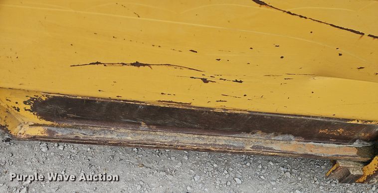 image for item DR8537 1988 Caterpillar  615C conventional scraper 