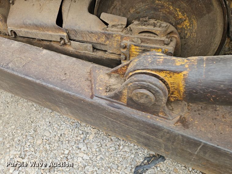 image for item DR8538 1972 Caterpillar  D8H dozer