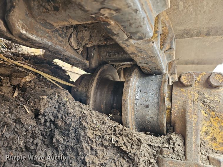 image for item DR8538 1972 Caterpillar  D8H dozer