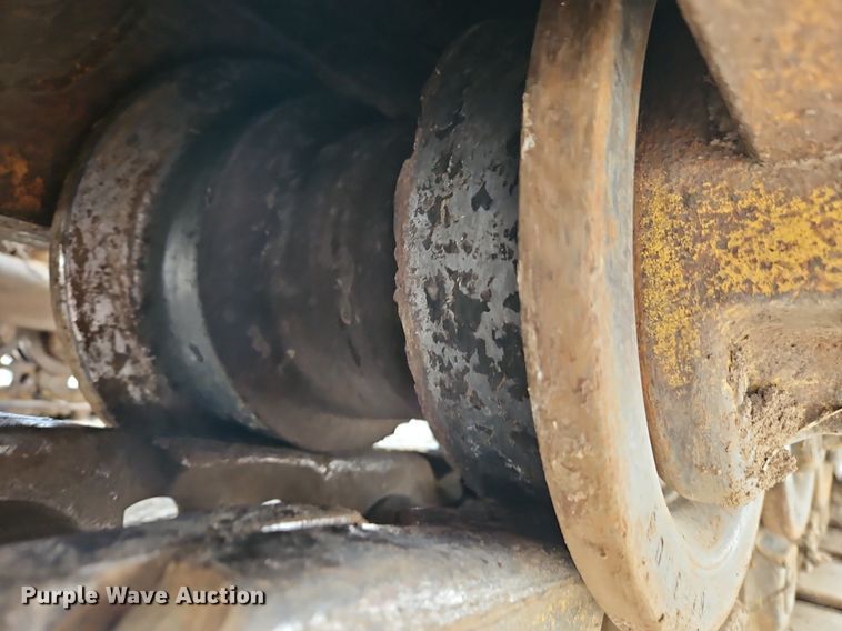 image for item DR8538 1972 Caterpillar  D8H dozer