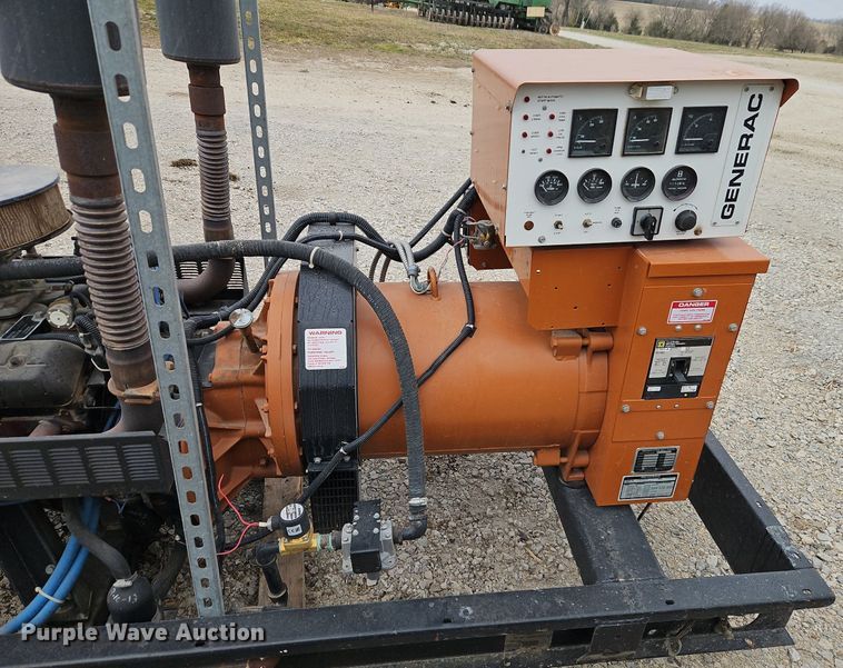 image for item DR8539 2001 Generac 1500350100 generator