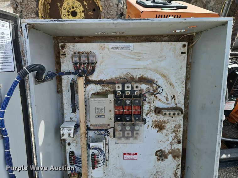 image for item DR8539 2001 Generac 1500350100 generator