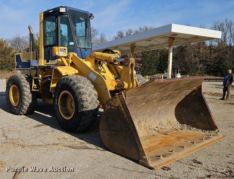 image for item DR8547 1996 Komatsu  WA320-1 wheel loader