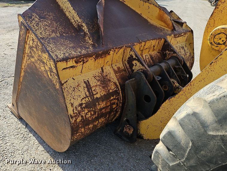 image for item DR8547 1996 Komatsu  WA320-1 wheel loader