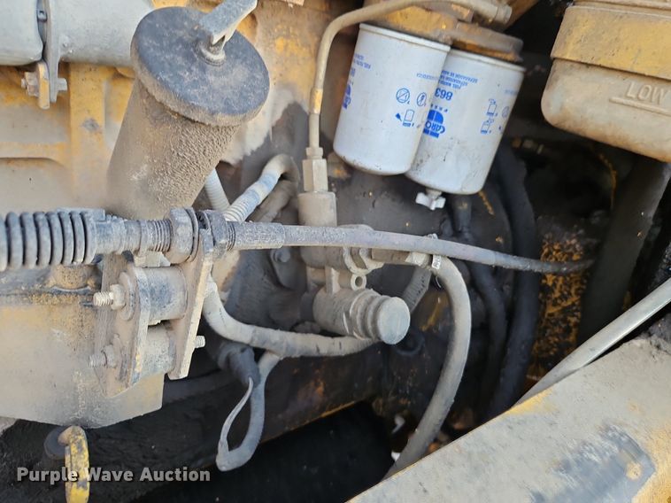 image for item DR8547 1996 Komatsu  WA320-1 wheel loader