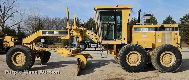 image for item DR8548 1996 Caterpillar  140H motor grader
