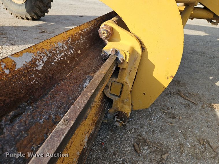 image for item DR8548 1996 Caterpillar  140H motor grader