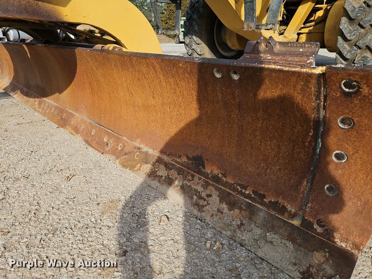 image for item DR8548 1996 Caterpillar  140H motor grader