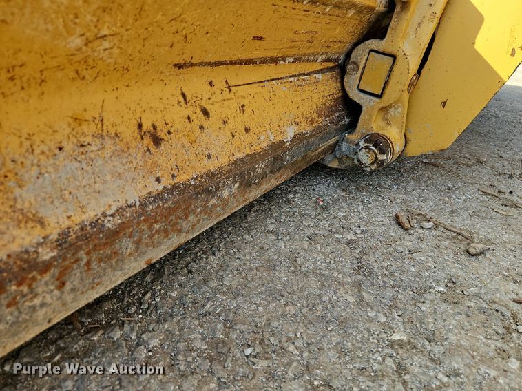 image for item DR8548 1996 Caterpillar  140H motor grader