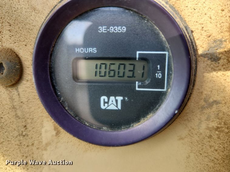 image for item DR8548 1996 Caterpillar  140H motor grader