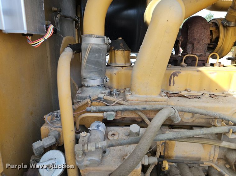 image for item DR8548 1996 Caterpillar  140H motor grader